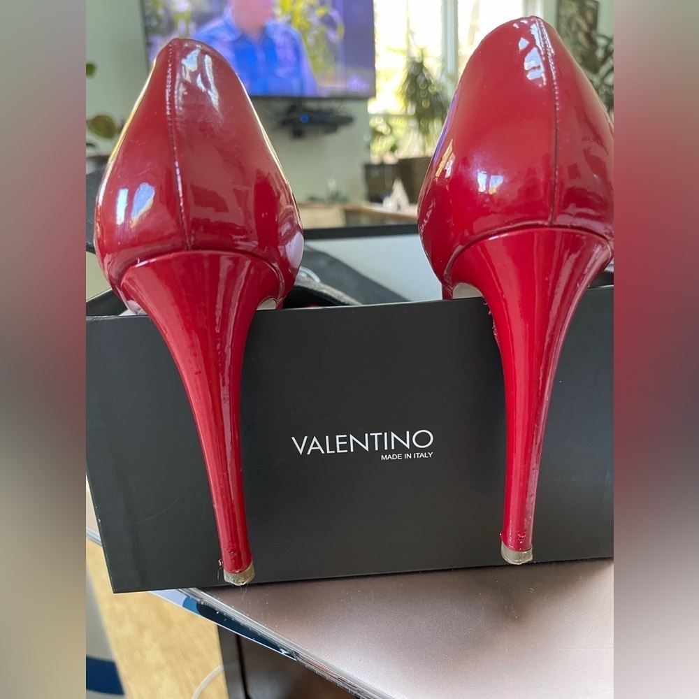 Valentino Patent Couture Bow PeepToe Platform Pump